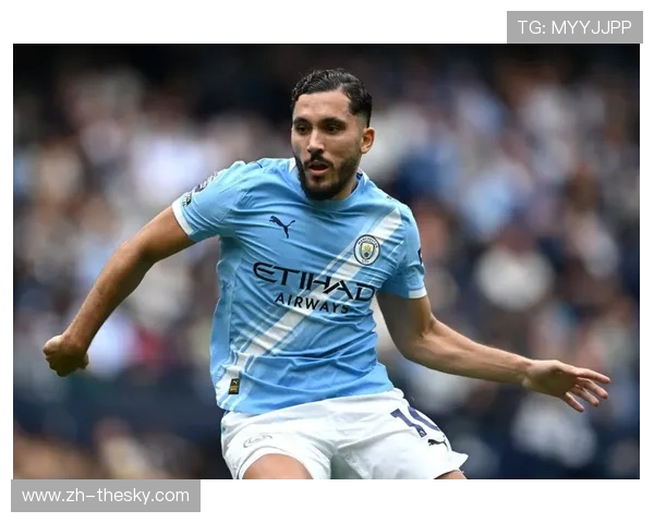 曼城vs利兹联：谢尔基中场组织助力，蓝月亮主场胜算大